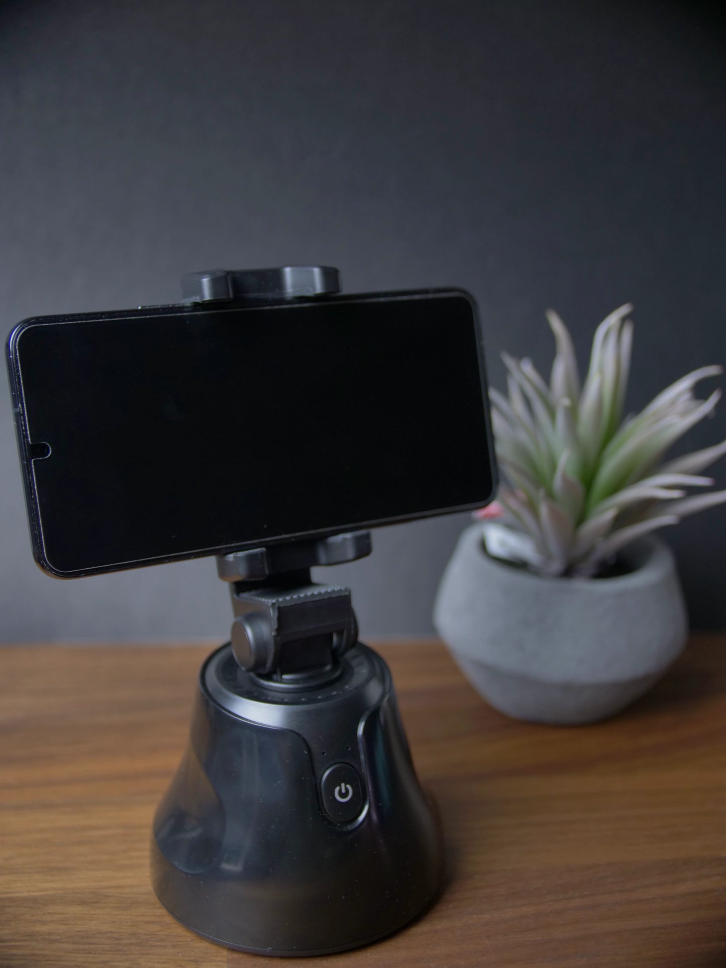 360° Face & Object Tracking Phone Holder