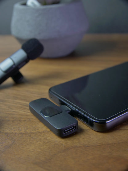 Wireless Lavalier Noise Reduction Microphone | USB Type-C & Apple Devices